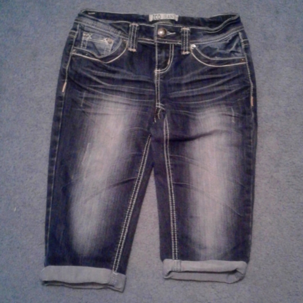 Capris